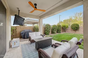 2906 E Sands Dr, Phoenix, AZ 85050 - Photo 17