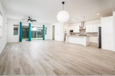 923 E Paseo Way, Phoenix, AZ 85042 - Photo 5