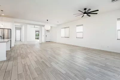 923 E Paseo Way, Phoenix, AZ 85042 - Photo 7