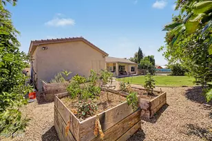 9130 W Avenida Del Sol, Peoria, AZ 85383 - Photo 53