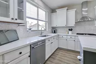 19047 E Raven Dr, Queen Creek, AZ 85142 - Photo 27