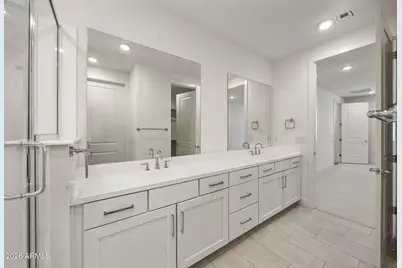 2121 W Sonoran Desert Drive #123, Phoenix, AZ 85085 - Photo 25