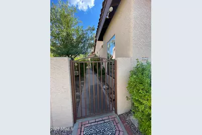 5521 E Paradise Drive, Scottsdale, AZ 85254 - Photo 19