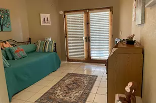 5521 E Paradise Dr, Scottsdale, AZ 85254 - Photo 5