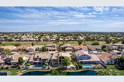 5812 W Del Lago Circle, Glendale, AZ 85308 - Photo 21
