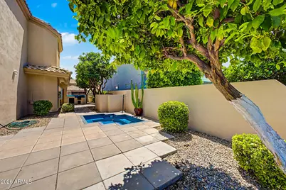5812 W Del Lago Circle, Glendale, AZ 85308 - Photo 11