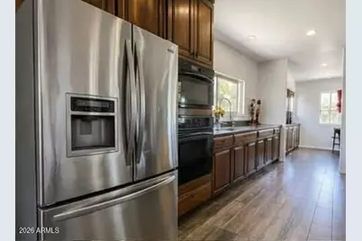 6414 S 24th St Street, Phoenix, AZ 85042 - Photo 3