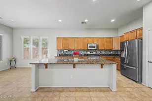 3350 S Roger Ct, Chandler, AZ 85286 - Photo 9
