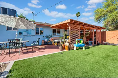 413 W Caron Street W, Phoenix, AZ 85021 - Photo 15