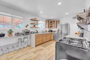 413 W Caron Street W, Phoenix, AZ 85021 - Photo 13