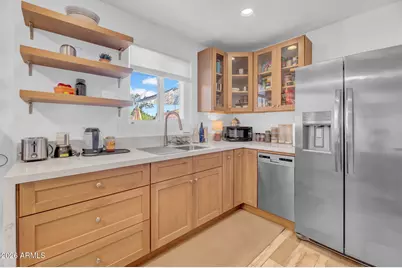 413 W Caron Street W, Phoenix, AZ 85021 - Photo 11