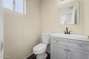 4016 S 44th Pl, Phoenix, AZ 85040 - Photo 15