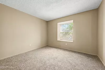 4016 S 44th Place, Phoenix, AZ 85040 - Photo 13