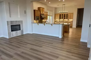 42107 N Mountain Cove Dr, Anthem, AZ 85086 - Photo 3