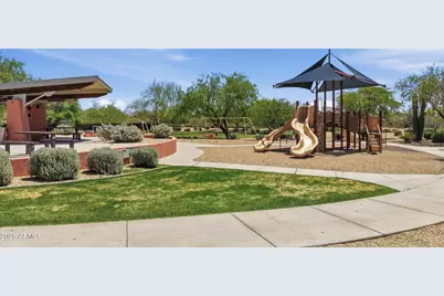 21242 N 36th Place, Phoenix, AZ 85050 - Photo 25