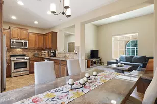 21242 N 36th Pl, Phoenix, AZ 85050 - Photo 7
