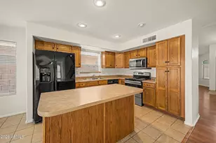 21404 N Van Loo Dr, Maricopa, AZ 85138 - Photo 15