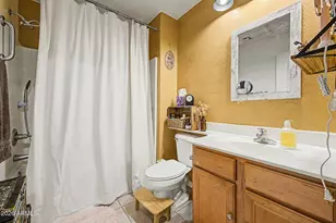 2201 N Comanche Dr, Chandler, AZ 85224 - Photo 23