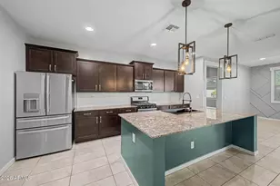 1041 W Glen Canyon Dr, San Tan Valley, AZ 85140 - Photo 7
