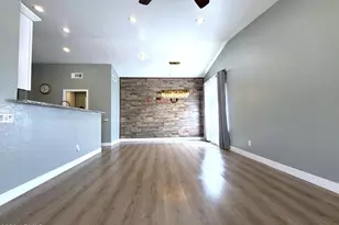 329 W Brisa Dr, Gilbert, AZ 85233 - Photo 13