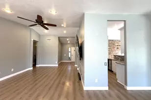 329 W Brisa Dr, Gilbert, AZ 85233 - Photo 9