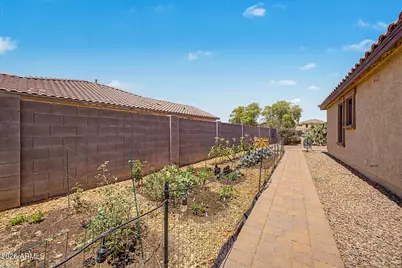 40350 W Art Place, Maricopa, AZ 85138 - Photo 37