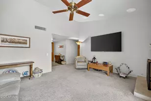 975 E Lobster Trap Ln, Tempe, AZ 85283 - Photo 9