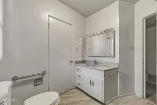 4110 E Monte Vista Rd, Phoenix, AZ 85008 - Photo 15