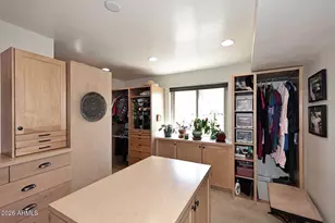 8113 E Del Caverna Dr, Scottsdale, AZ 85258 - Photo 5