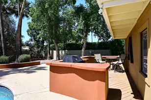 8113 E Del Caverna Dr, Scottsdale, AZ 85258 - Photo 35