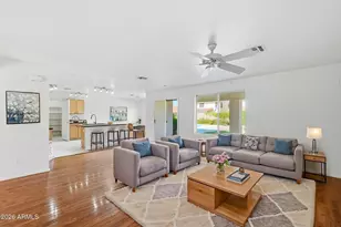 12616 N 58th Ave, Glendale, AZ 85304 - Photo 17