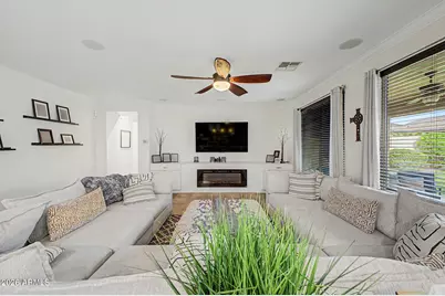 10453 W El Cortez Place, Peoria, AZ 85383 - Photo 3