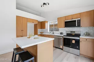 9235 W John Cabot Rd, Peoria, AZ 85382 - Photo 11