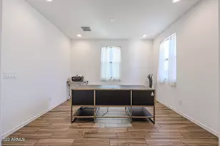 7424 S 32nd Dr, Phoenix, AZ 85041 - Photo 5