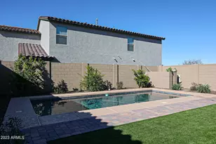 7424 S 32nd Dr, Phoenix, AZ 85041 - Photo 33