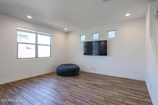 7424 S 32nd Dr, Phoenix, AZ 85041 - Photo 13