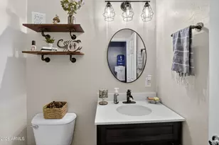 100 S 165th Dr, Goodyear, AZ 85338 - Photo 9