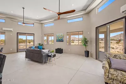 11853 W Cruiser Lane, Casa Grande, AZ 85194 - Photo 7