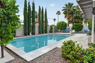 8738 E Rose Ln, Scottsdale, AZ 85250 - Photo 43