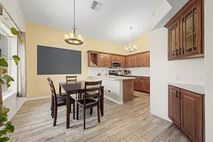 3729 E Taro Ln, Phoenix, AZ 85050 - Photo 7