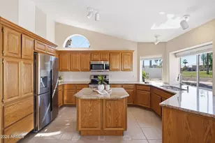 6327 W Lone Cactus Dr, Glendale, AZ 85308 - Photo 11
