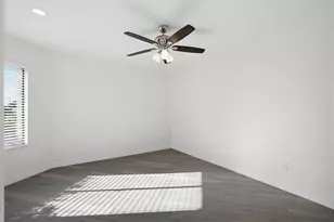 316 E Turquoise Ave, Phoenix, AZ 85020 - Photo 19