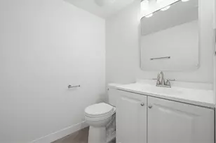 316 E Turquoise Ave, Phoenix, AZ 85020 - Photo 15