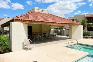 316 E Turquoise Ave, Phoenix, AZ 85020 - Photo 25