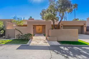 4450 E Camelback Rd, Phoenix, AZ 85018 - Photo 49