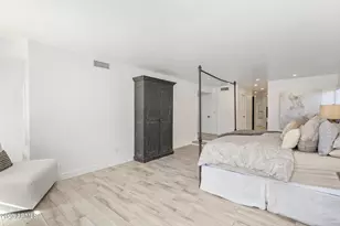 4450 E Camelback Rd, Phoenix, AZ 85018 - Photo 25