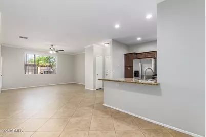 16013 S Desert Foothills Parkway #1120, Phoenix, AZ 85048 - Photo 1