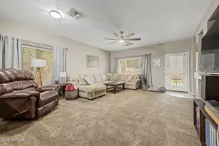 8111 W Deanna Dr, Peoria, AZ 85382 - Photo 5
