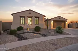 1829 W Aloe Vera Dr, Phoenix, AZ 85085 - Photo 5