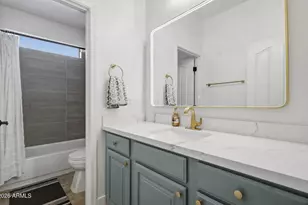 1829 W Aloe Vera Dr, Phoenix, AZ 85085 - Photo 29